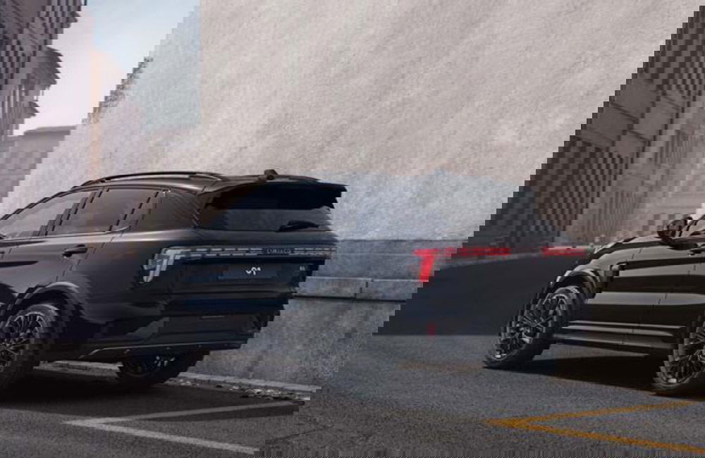 Lynk & Co 01 nuova a Firenze (5)