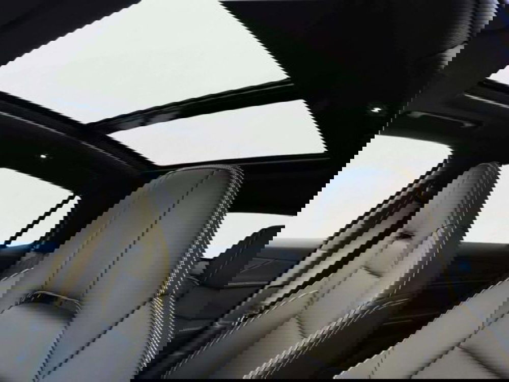 Lynk & Co 01 nuova a Firenze (8)