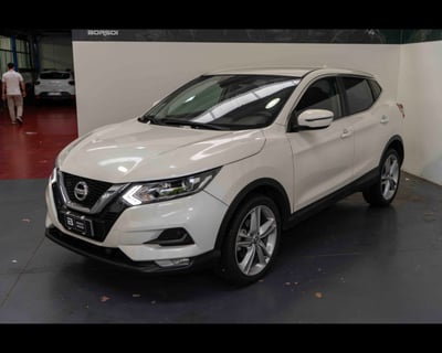 Nissan Qashqai 1.3 DIG-T 160 CV DCT N-Tec del 2020 usata a Venezia
