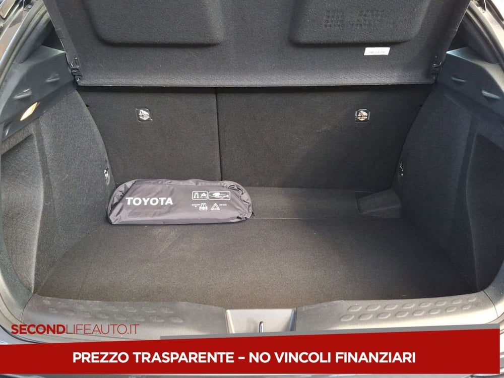 Toyota Toyota C-HR usata a Roma (19)