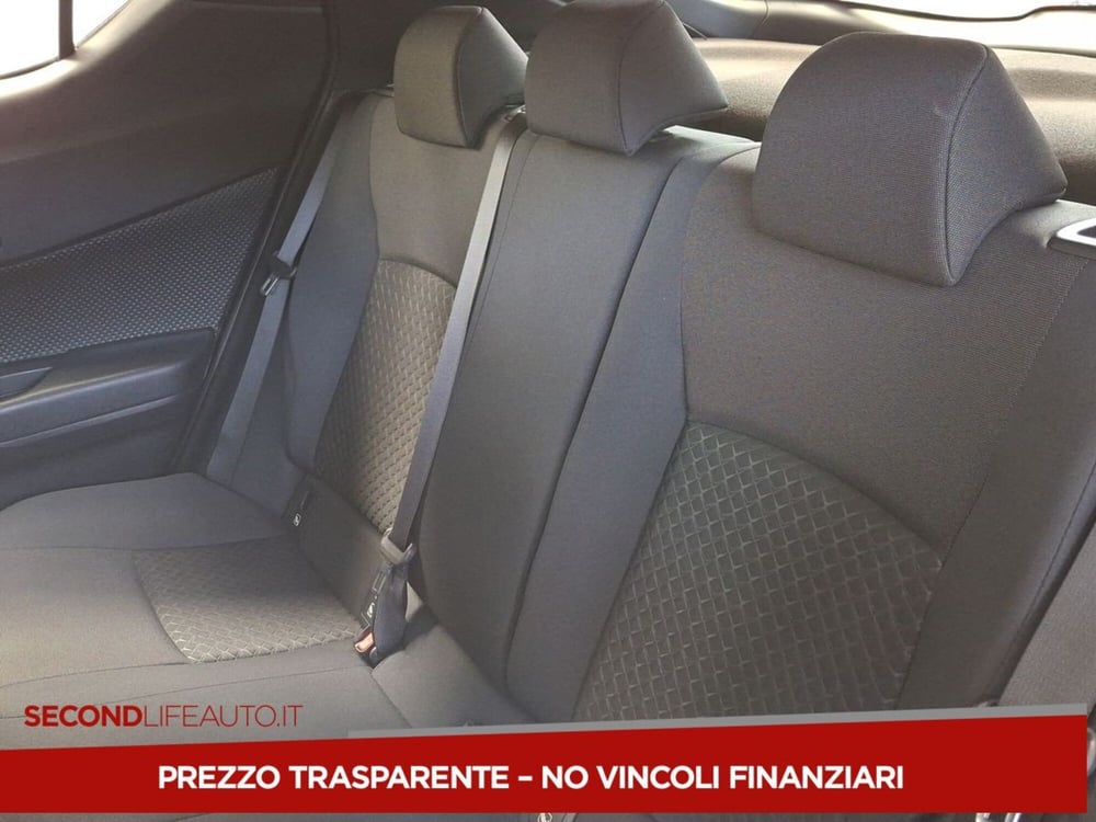 Toyota Toyota C-HR usata a Roma (20)