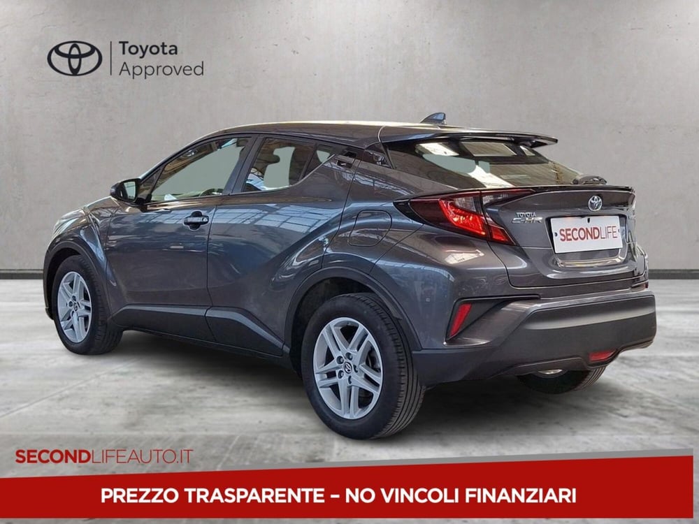 Toyota Toyota C-HR usata a Roma (6)