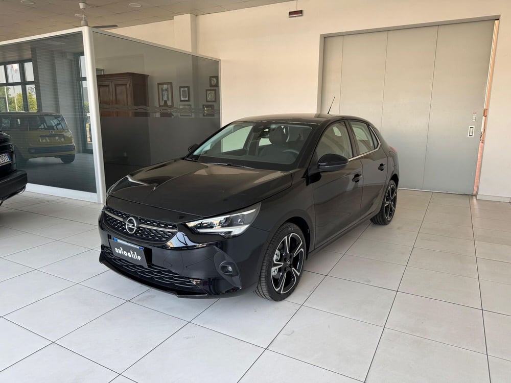 Opel Corsa nuova a Reggio Emilia (3)