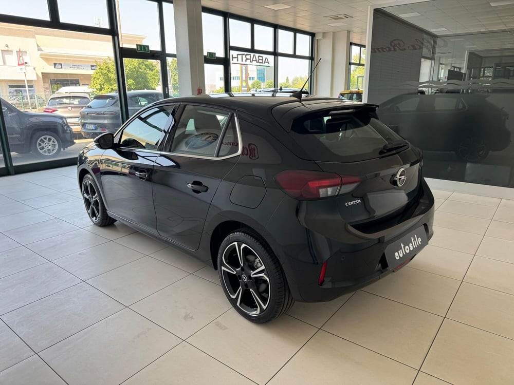Opel Corsa nuova a Reggio Emilia (6)