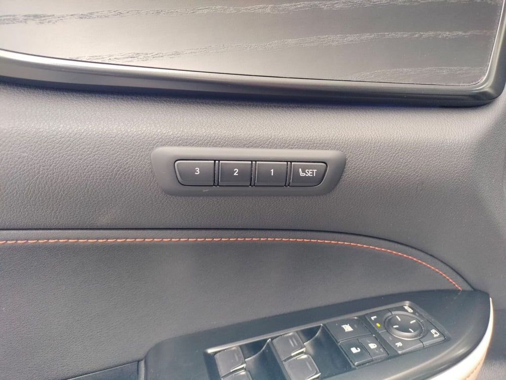 Lexus NX usata a Modena (17)