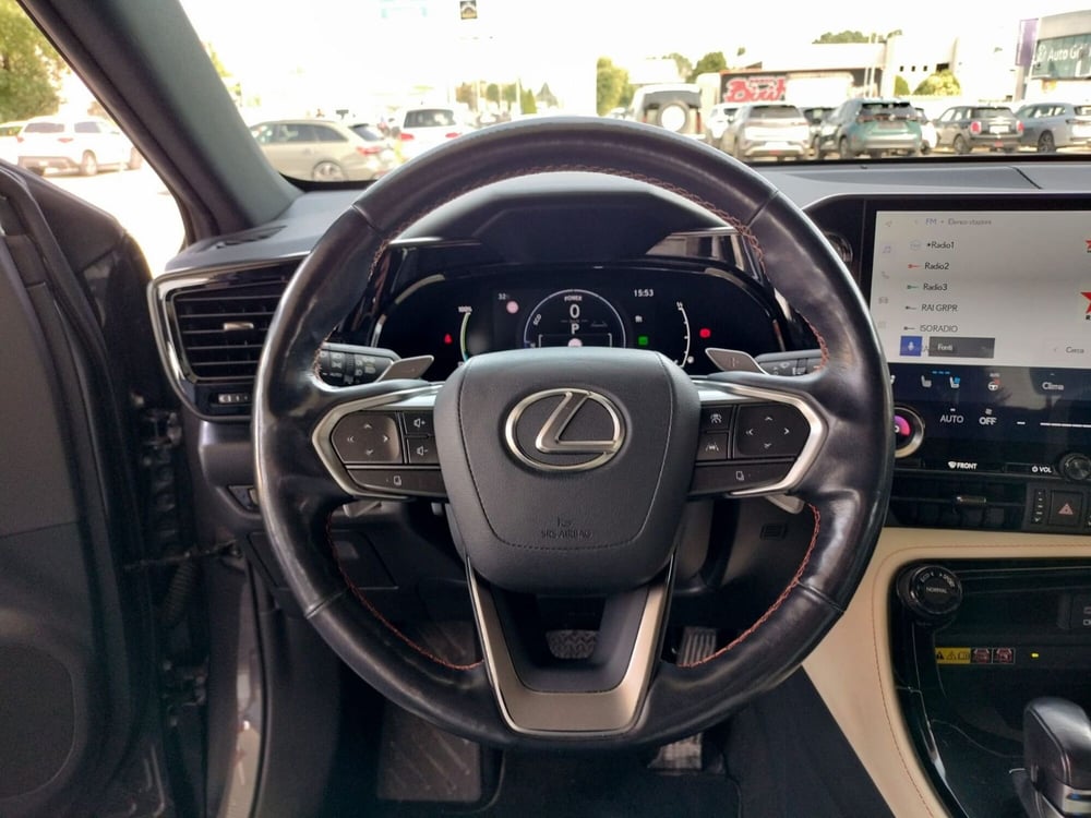 Lexus NX usata a Modena (7)