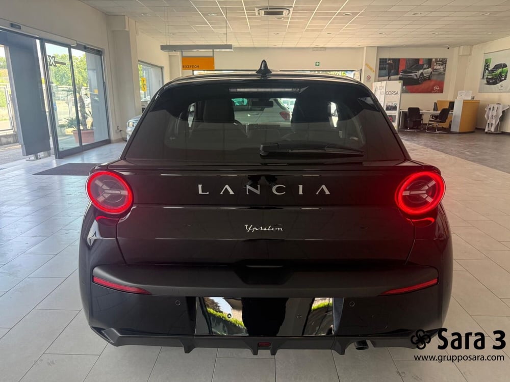 Lancia Ypsilon nuova a Benevento (7)