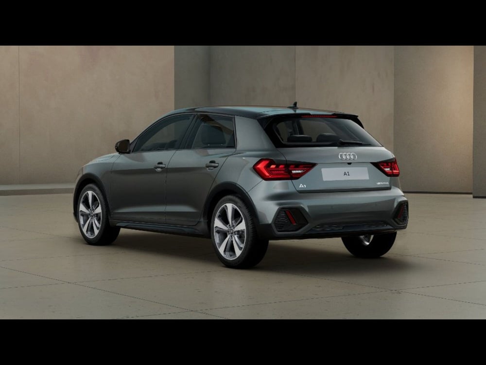 Audi A1 allstreet nuova a Livorno (3)