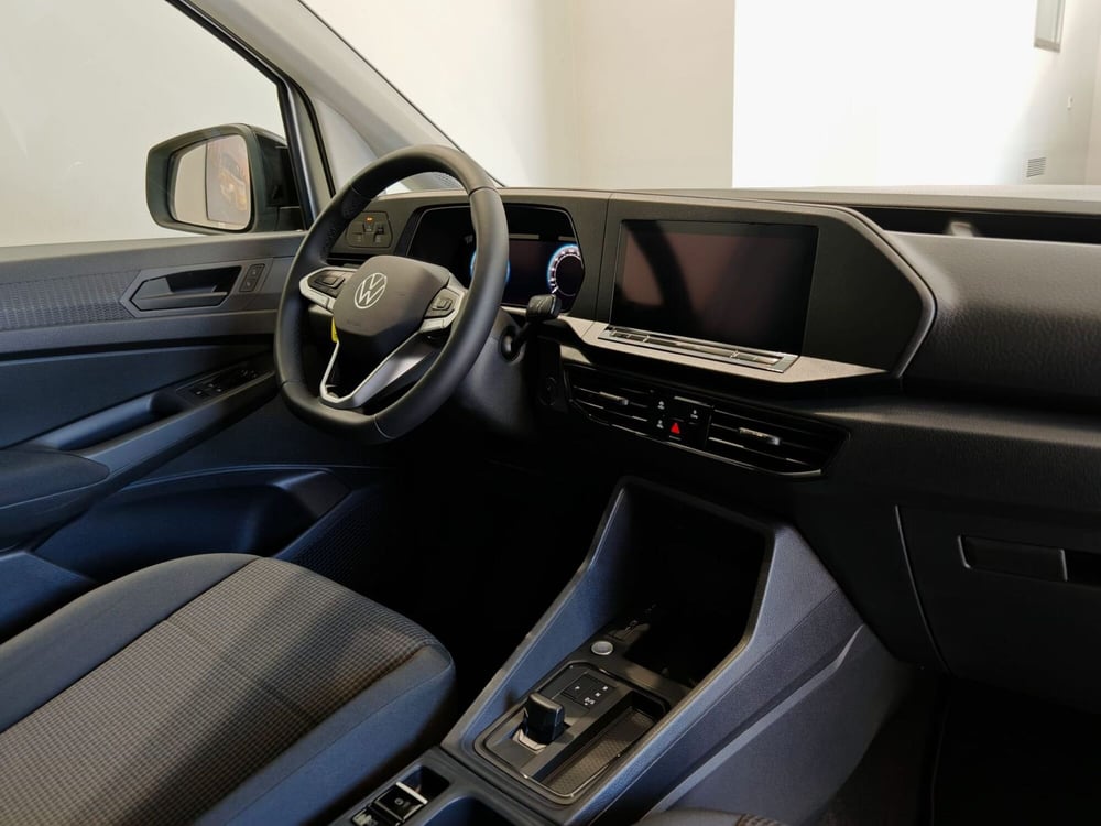 Volkswagen Caddy nuova a Palermo (11)