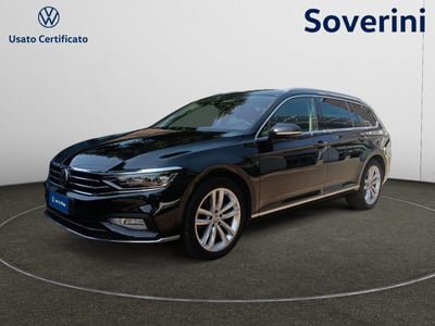 Volkswagen Passat Variant 2.0 TDI SCR 190 CV DSG Executive BMT del 2019 usata a Bologna