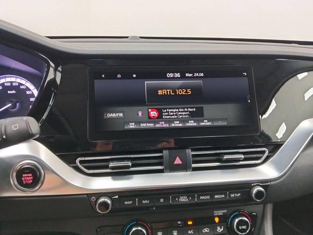 Kia Niro usata a Como (14)