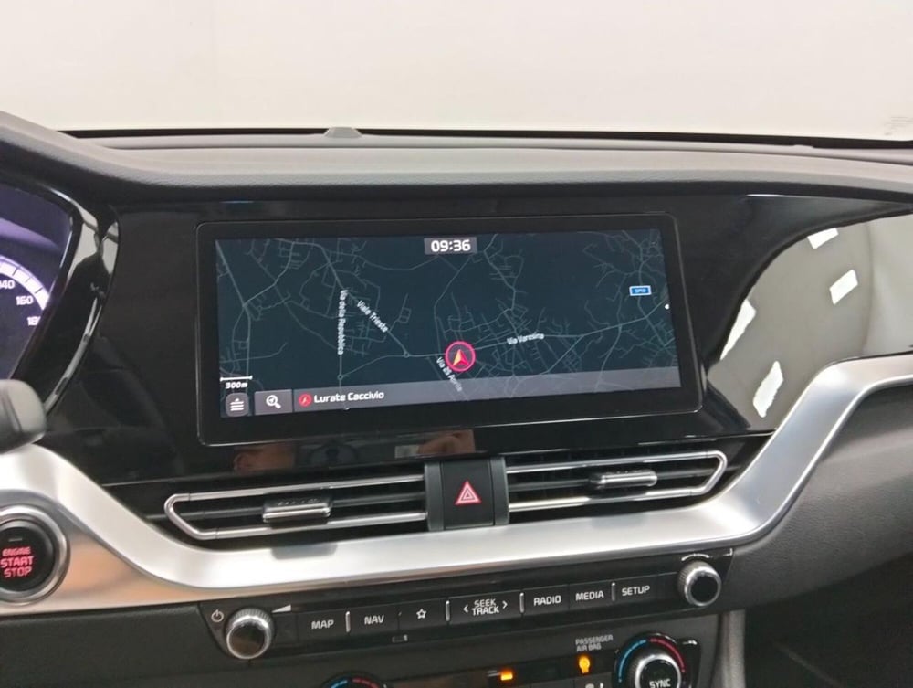 Kia Niro usata a Como (17)