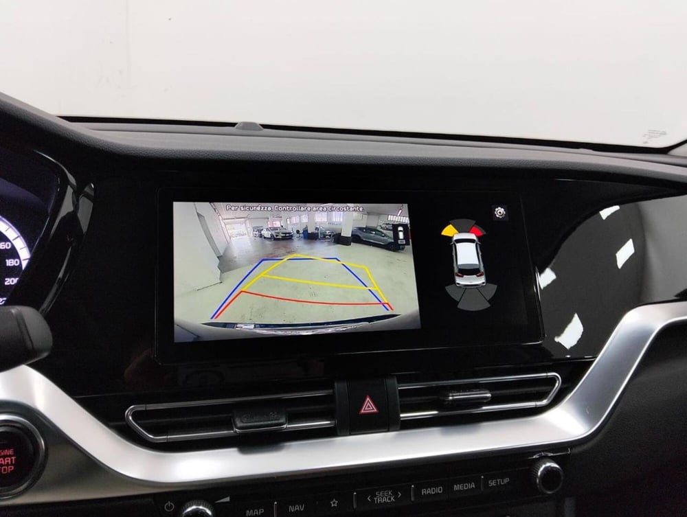 Kia Niro usata a Como (18)