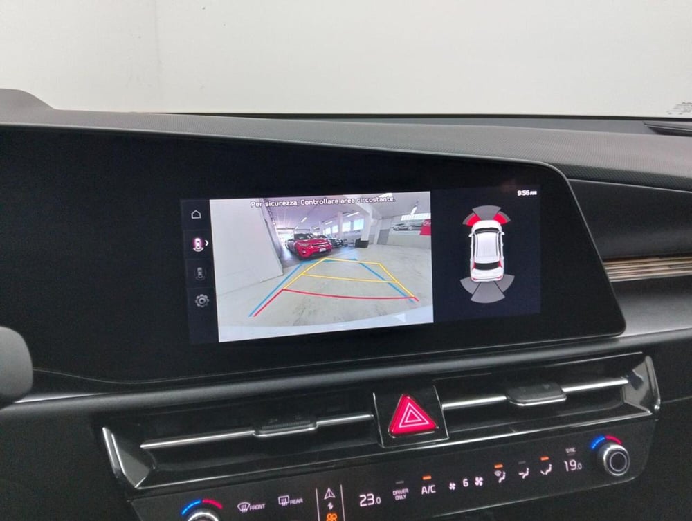 Kia e-Niro usata a Como (18)