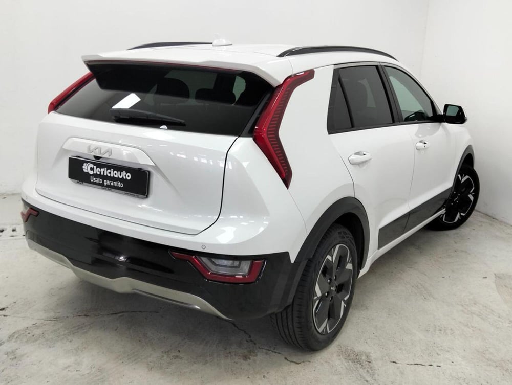 Kia e-Niro usata a Como (2)