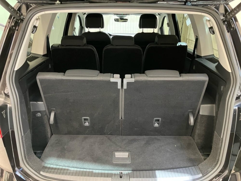 Volkswagen Touran usata a Bologna (10)