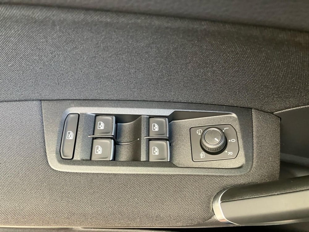 Volkswagen Touran usata a Bologna (20)