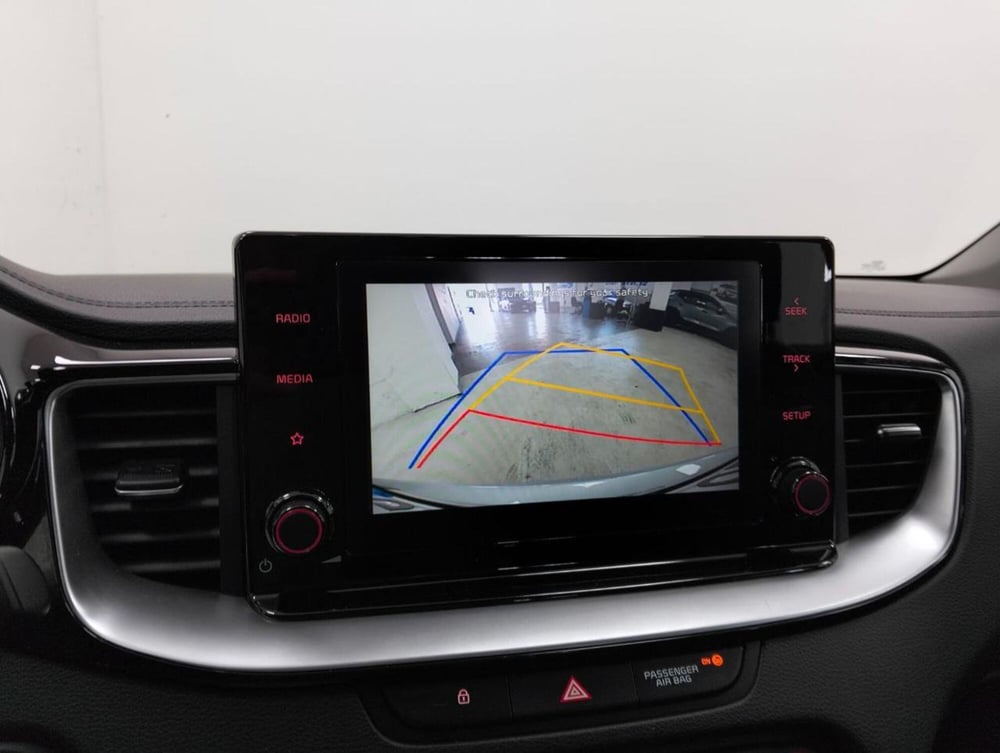 Kia XCeed usata a Como (17)