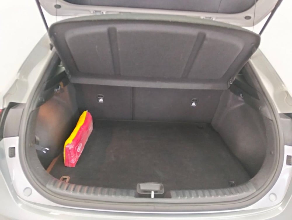 Kia XCeed usata a Como (19)