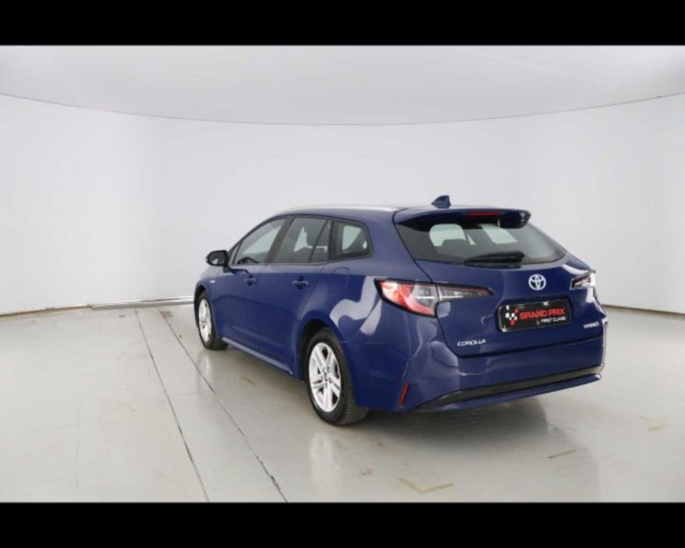 Toyota Corolla Touring Sports usata a Bologna (7)