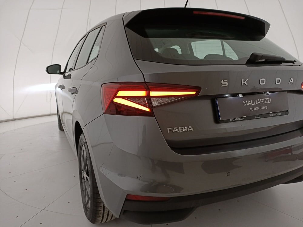 Skoda Fabia usata a Lecce (12)