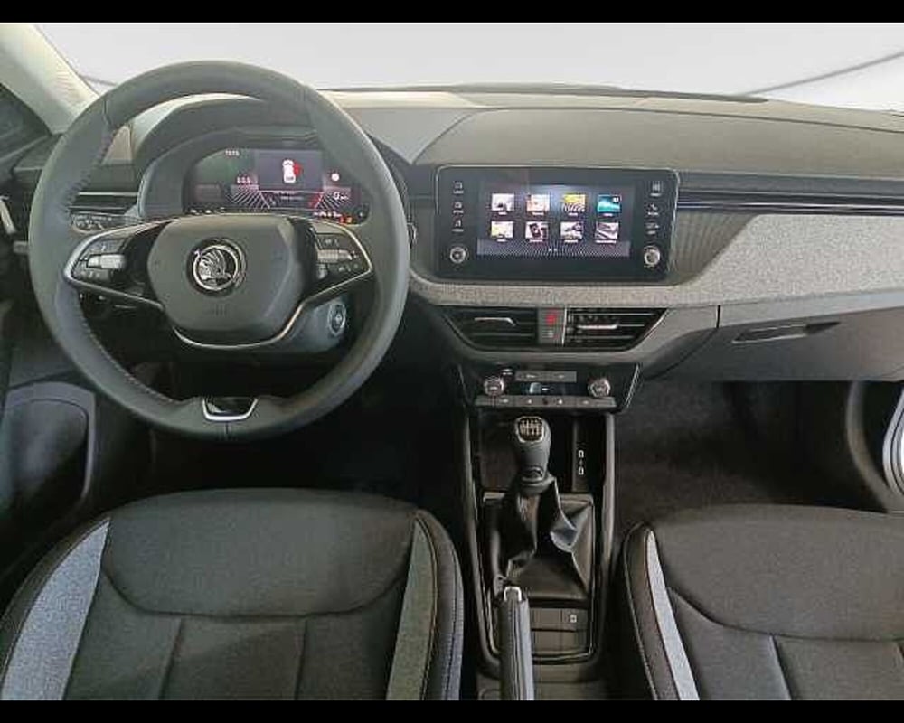 Skoda Kamiq nuova a Roma (6)