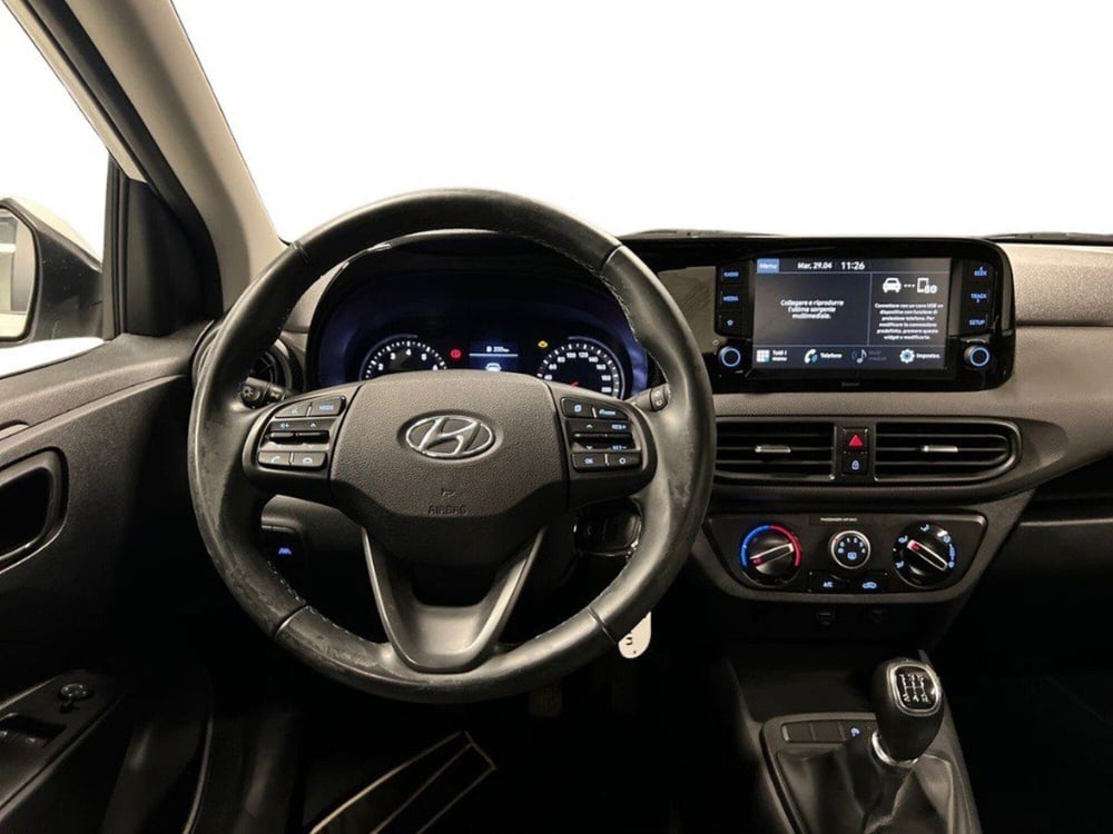 Hyundai i10 usata a Macerata (11)