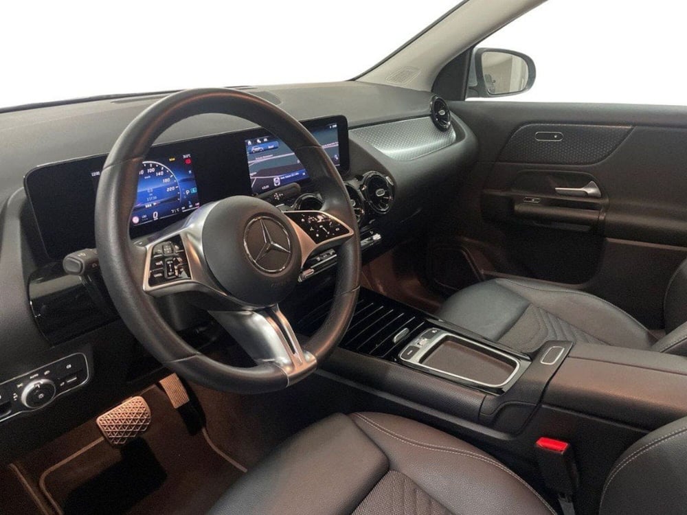 Mercedes-Benz GLA SUV usata a Macerata (14)