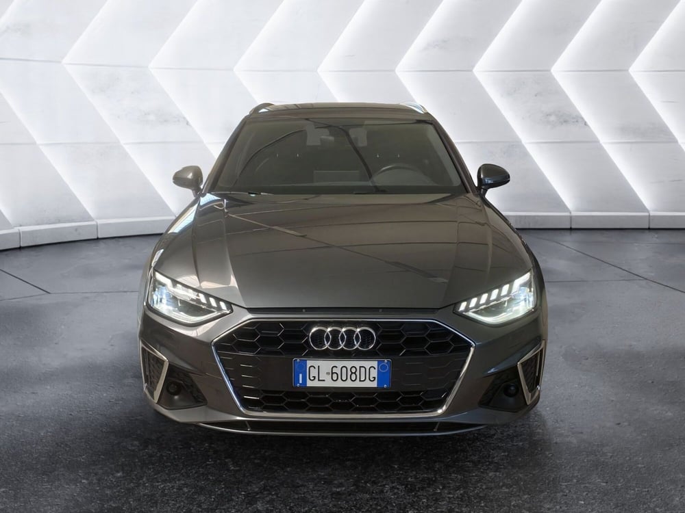 Audi A4 Avant usata a Napoli (2)