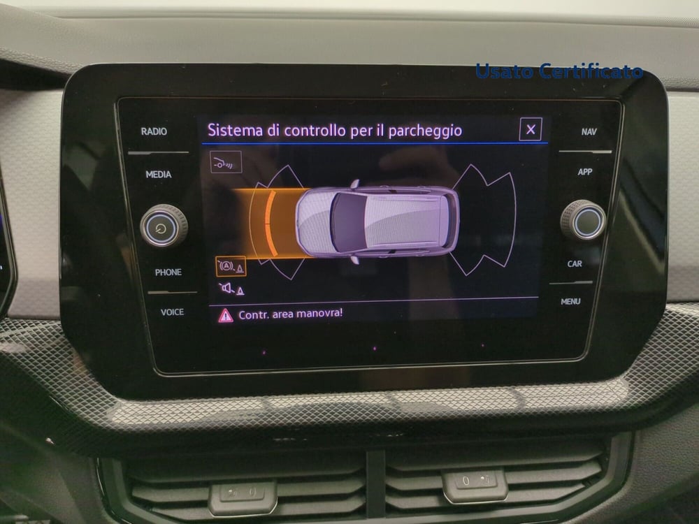 Volkswagen T-Cross usata a Avellino (14)