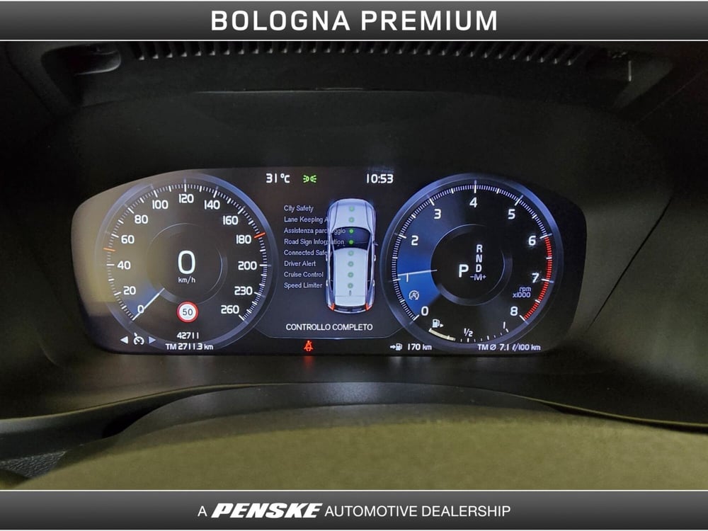 Volvo XC40 usata a Bologna (12)