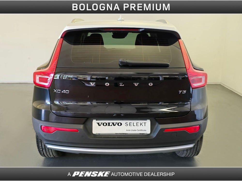 Volvo XC40 usata a Bologna (7)