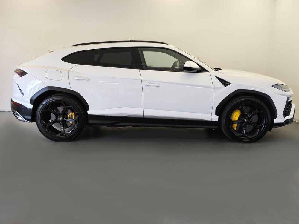 Lamborghini Urus usata a Bologna (6)