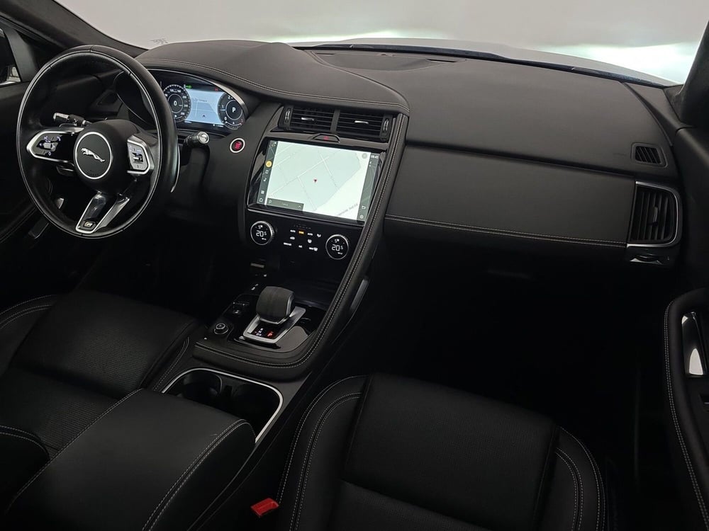Jaguar E-Pace usata a Alessandria (13)