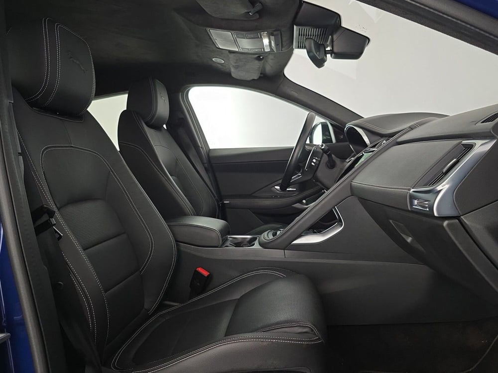 Jaguar E-Pace usata a Alessandria (14)