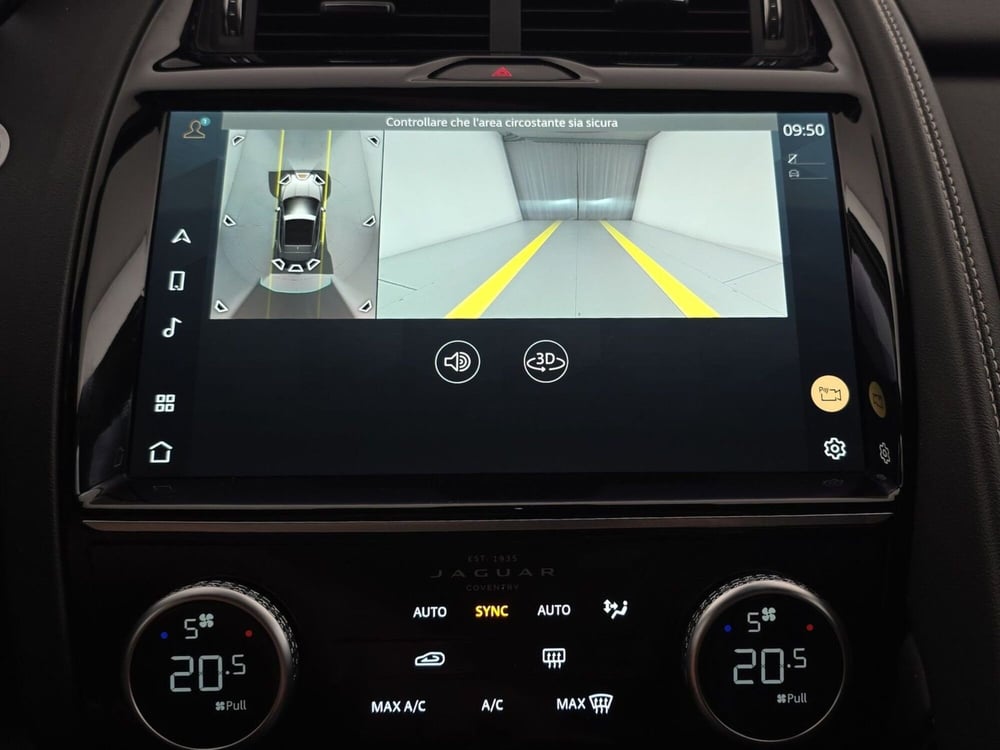Jaguar E-Pace usata a Alessandria (17)