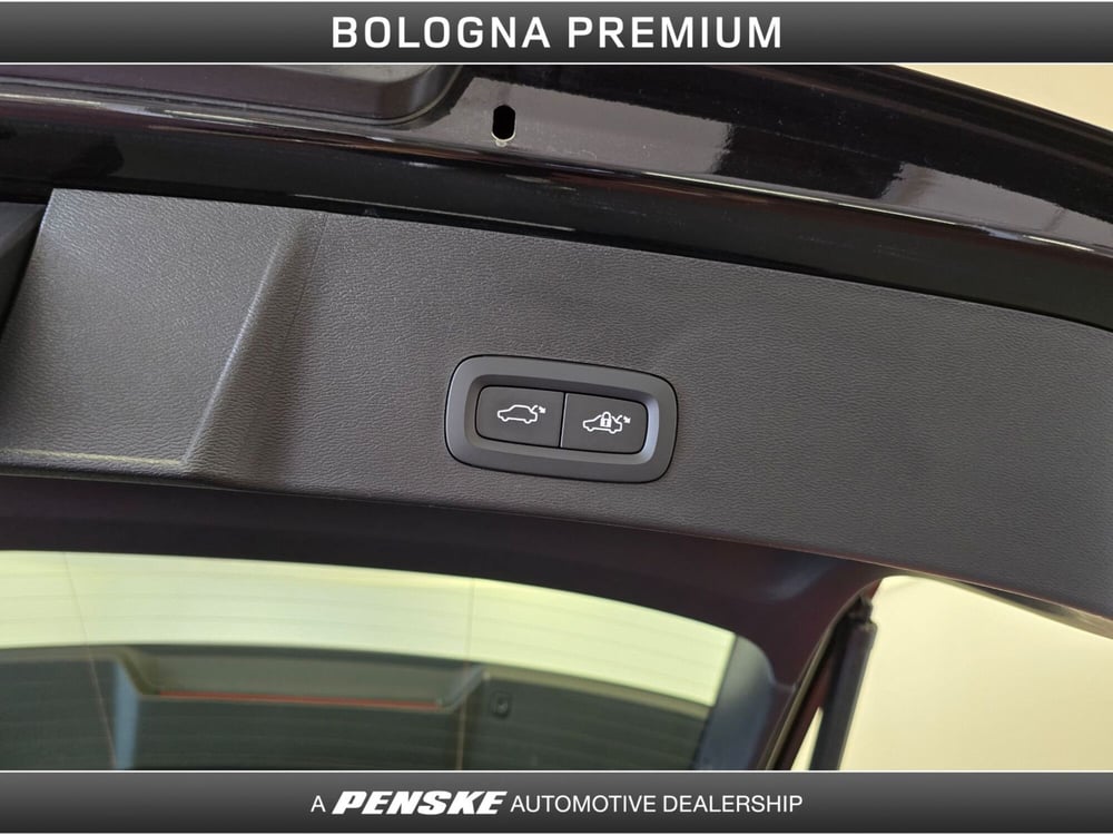 Volvo XC40 usata a Bologna (10)