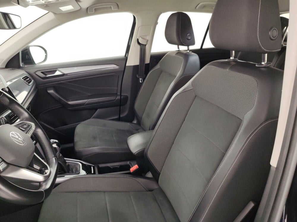 Volkswagen T-Roc usata a Massa-Carrara (9)