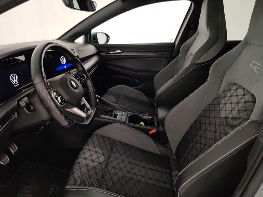 Volkswagen Golf usata a Massa-Carrara (7)