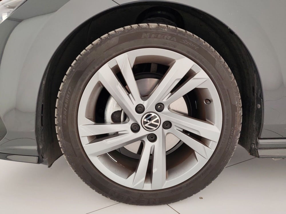 Volkswagen Golf usata a Massa-Carrara (6)