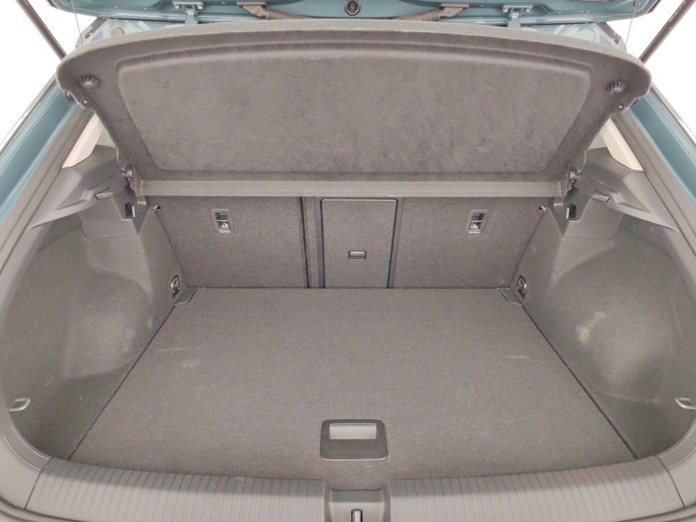 Volkswagen T-Roc usata a Massa-Carrara (16)