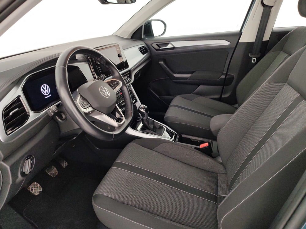 Volkswagen T-Roc usata a Massa-Carrara (7)