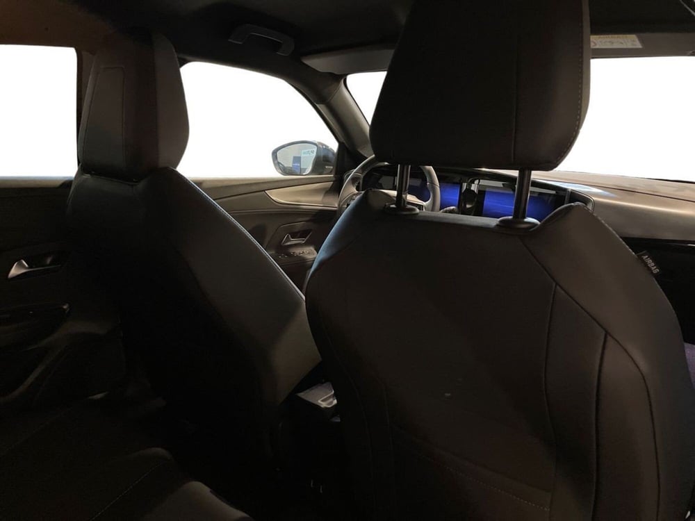 Opel Mokka nuova a Salerno (17)