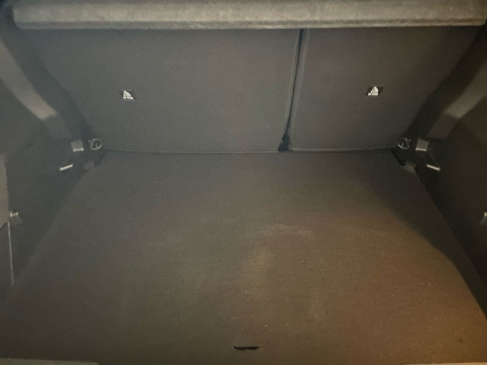 Peugeot 2008 nuova a Salerno (7)