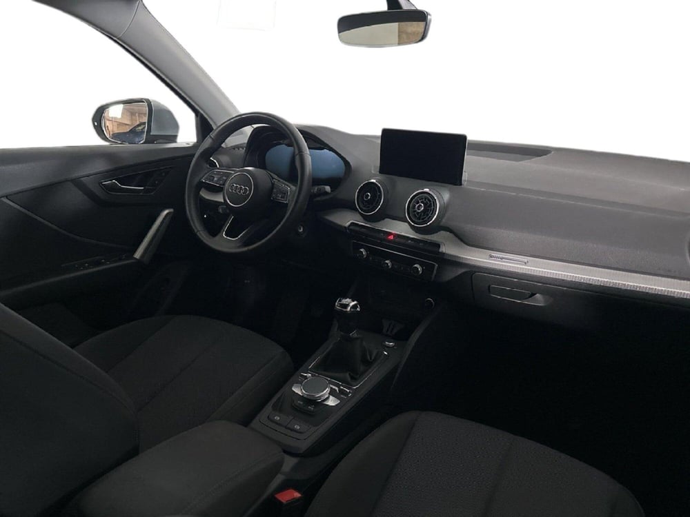 Audi Q2 usata a Napoli (10)