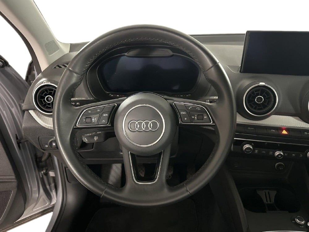 Audi Q2 usata a Napoli (11)