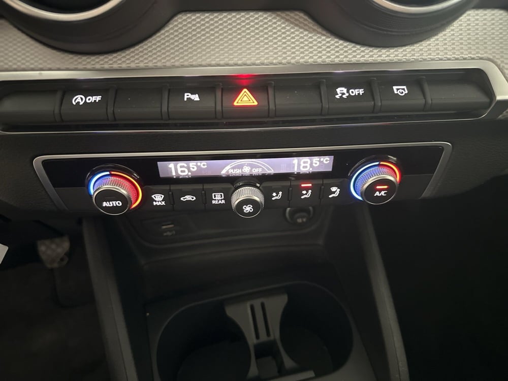 Audi Q2 usata a Napoli (17)