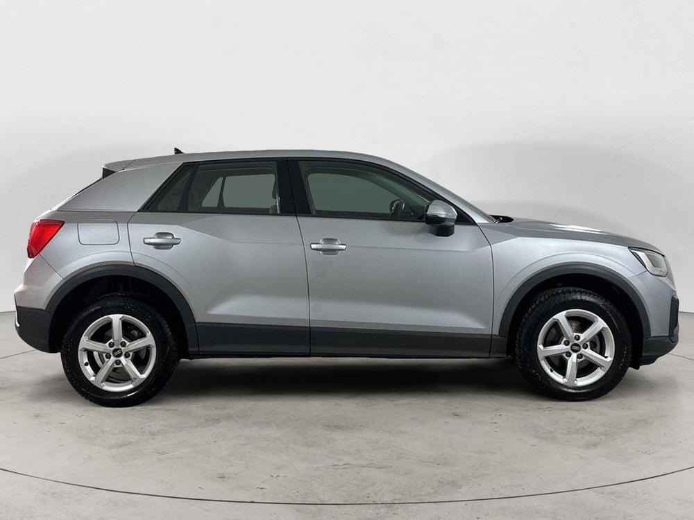 Audi Q2 usata a Napoli (3)