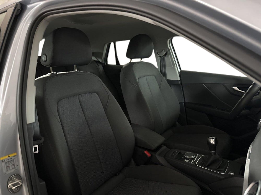 Audi Q2 usata a Napoli (9)