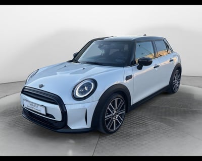 MINI Mini 1.5 Cooper Business 5 porte del 2024 usata a Pozzuoli